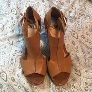 7-1/2 sofft brand heels